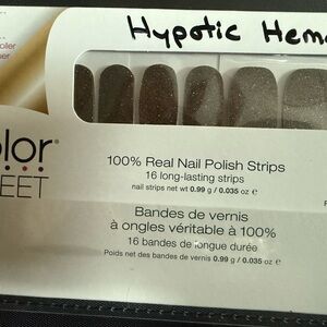 Color Street Glittering Gray Nail Strips